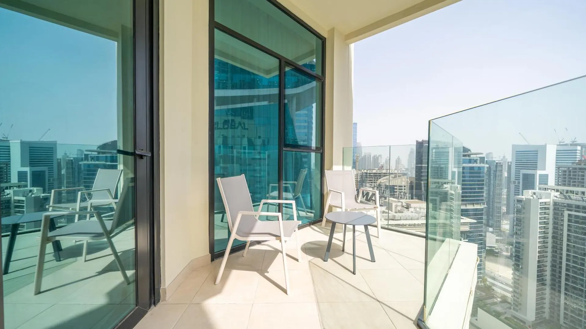 شقة Stunning 2Br Missoni High-Floor Breathtaking Views دبي